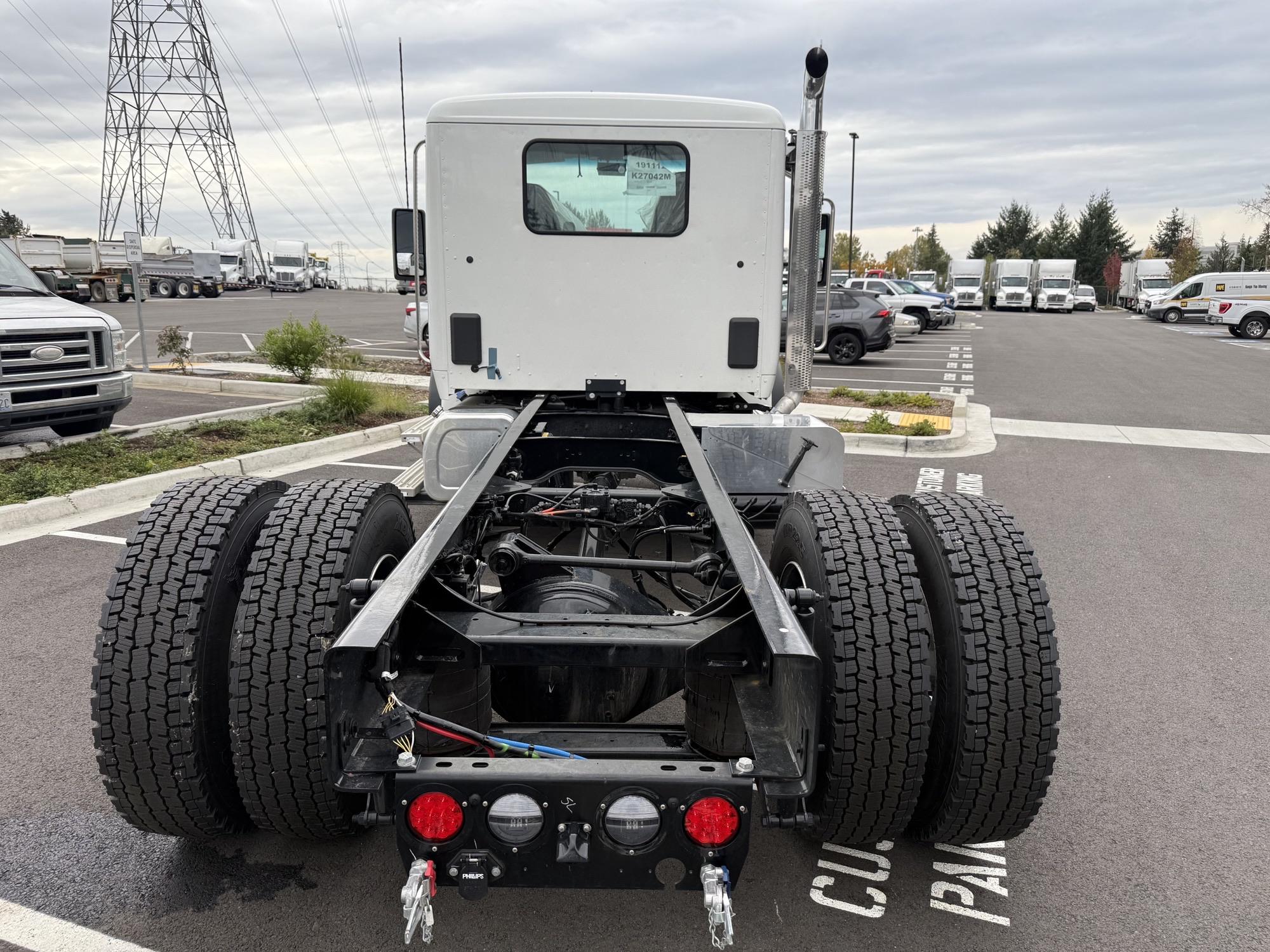2025 Kenworth T380
