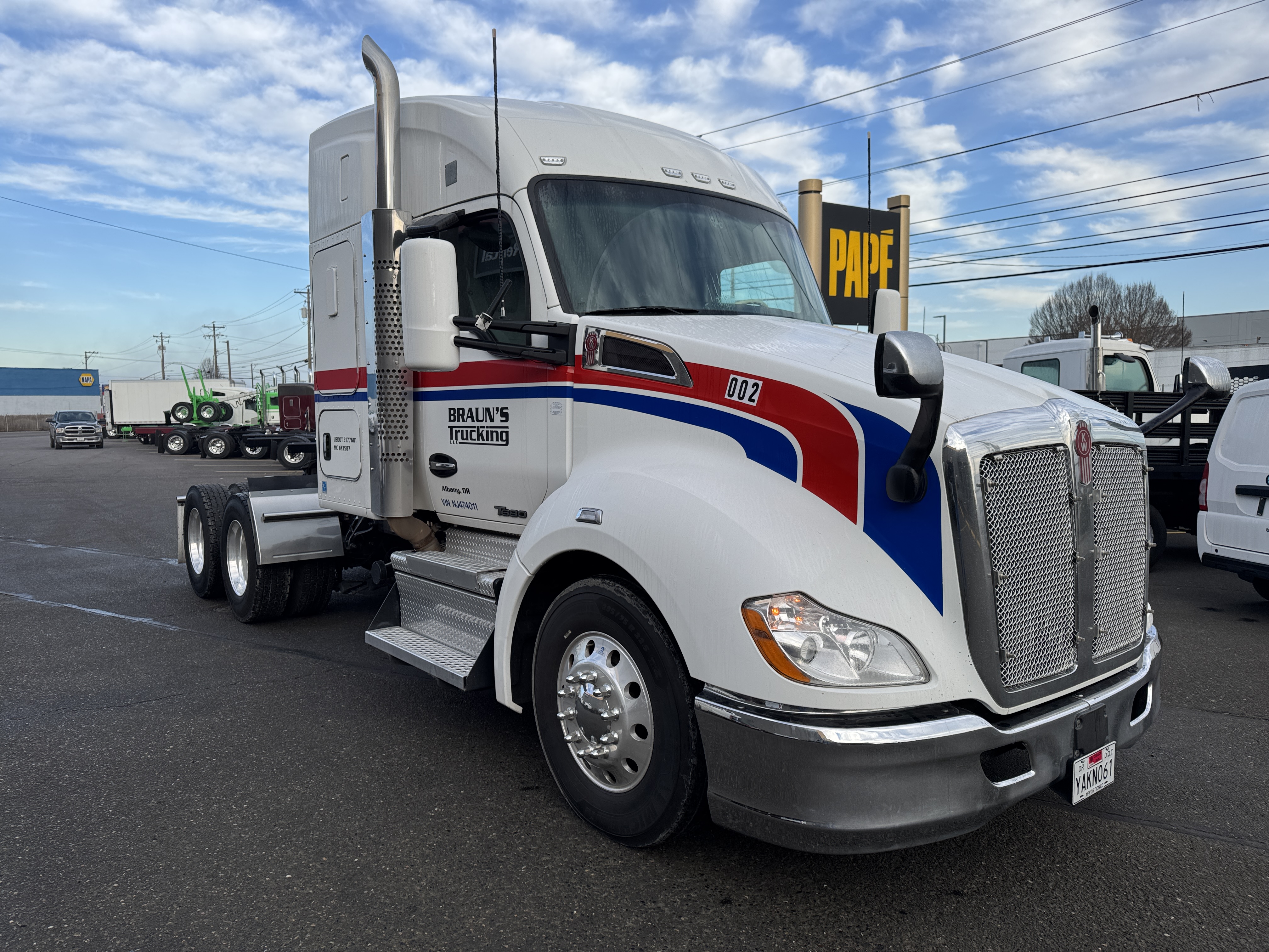 2022 Kenworth T680