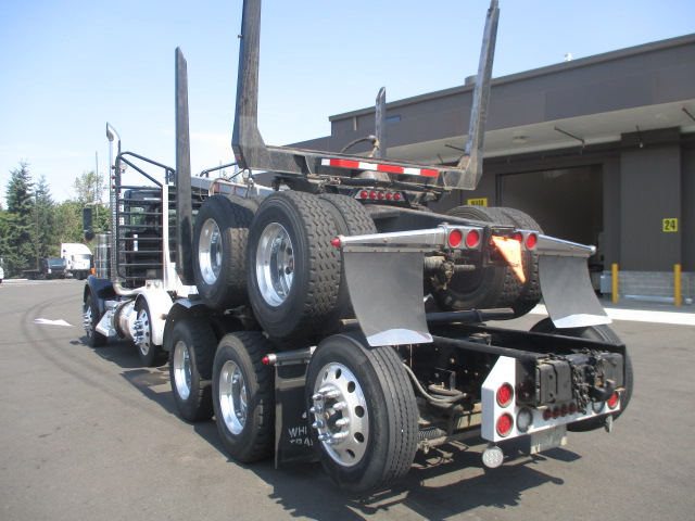 2022 Kenworth W900