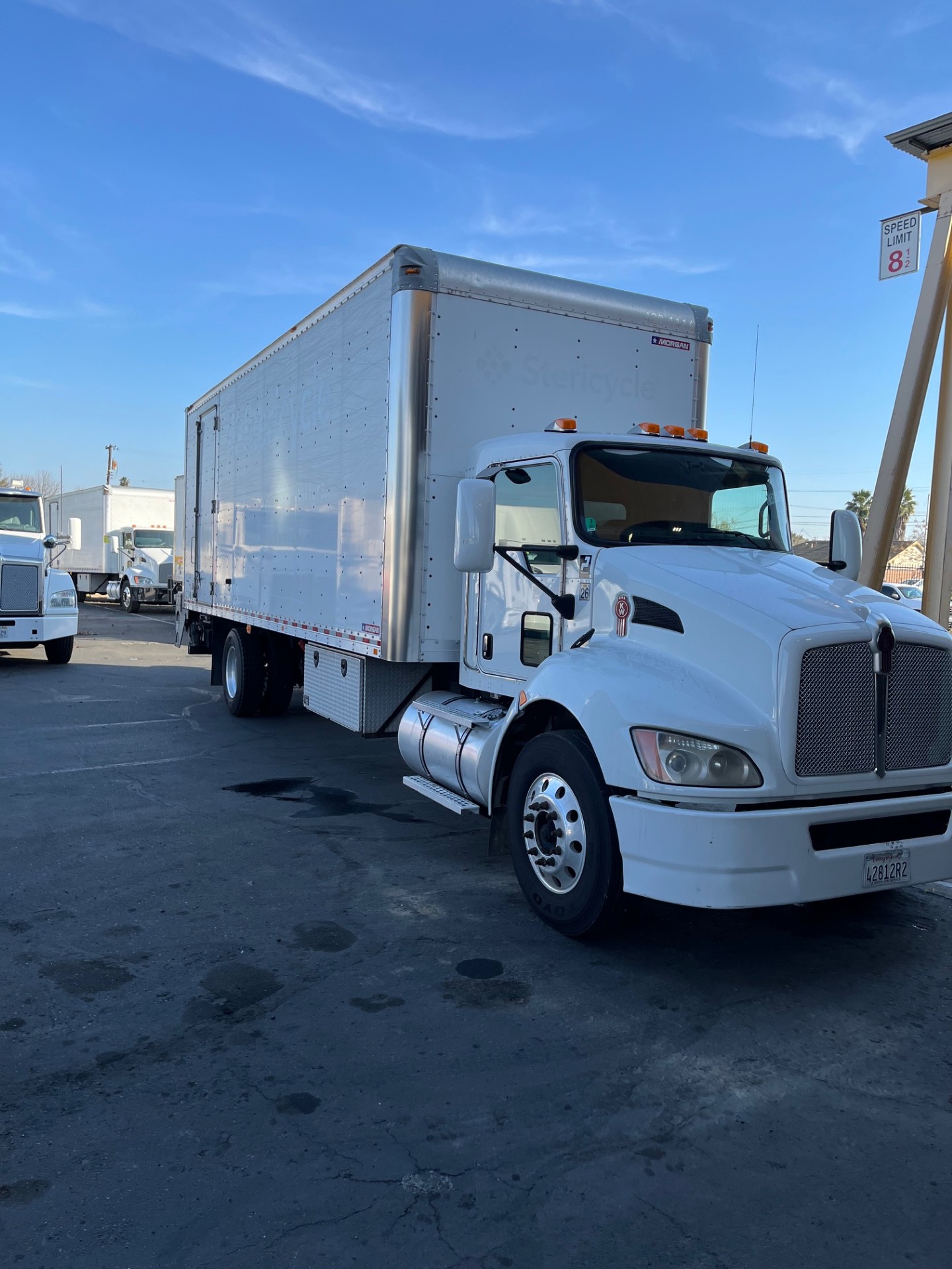 2019 Kenworth T270