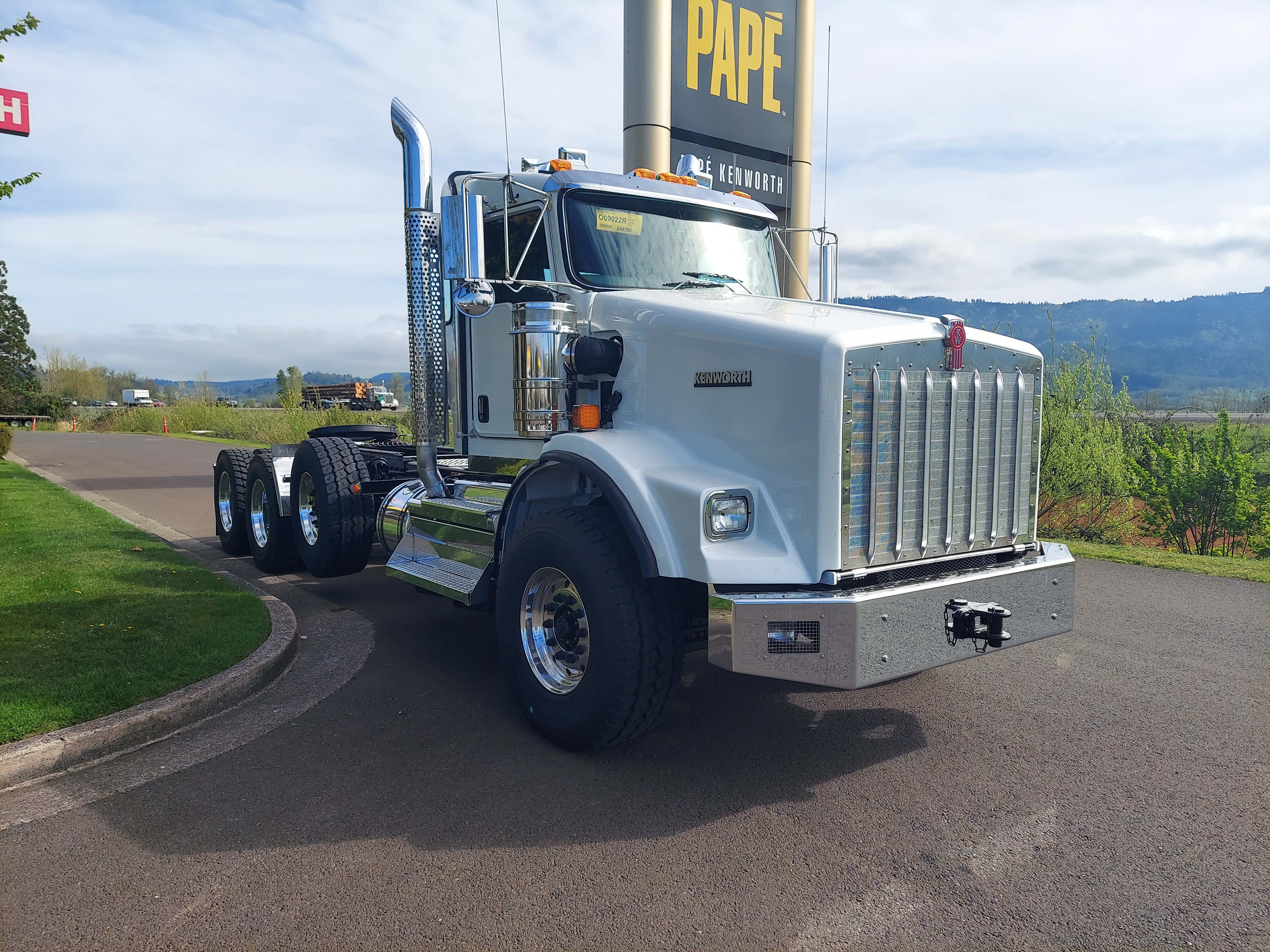 2027 Kenworth T800