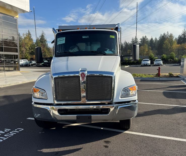 2025 Kenworth T280