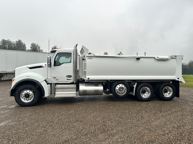 2026 Kenworth T880