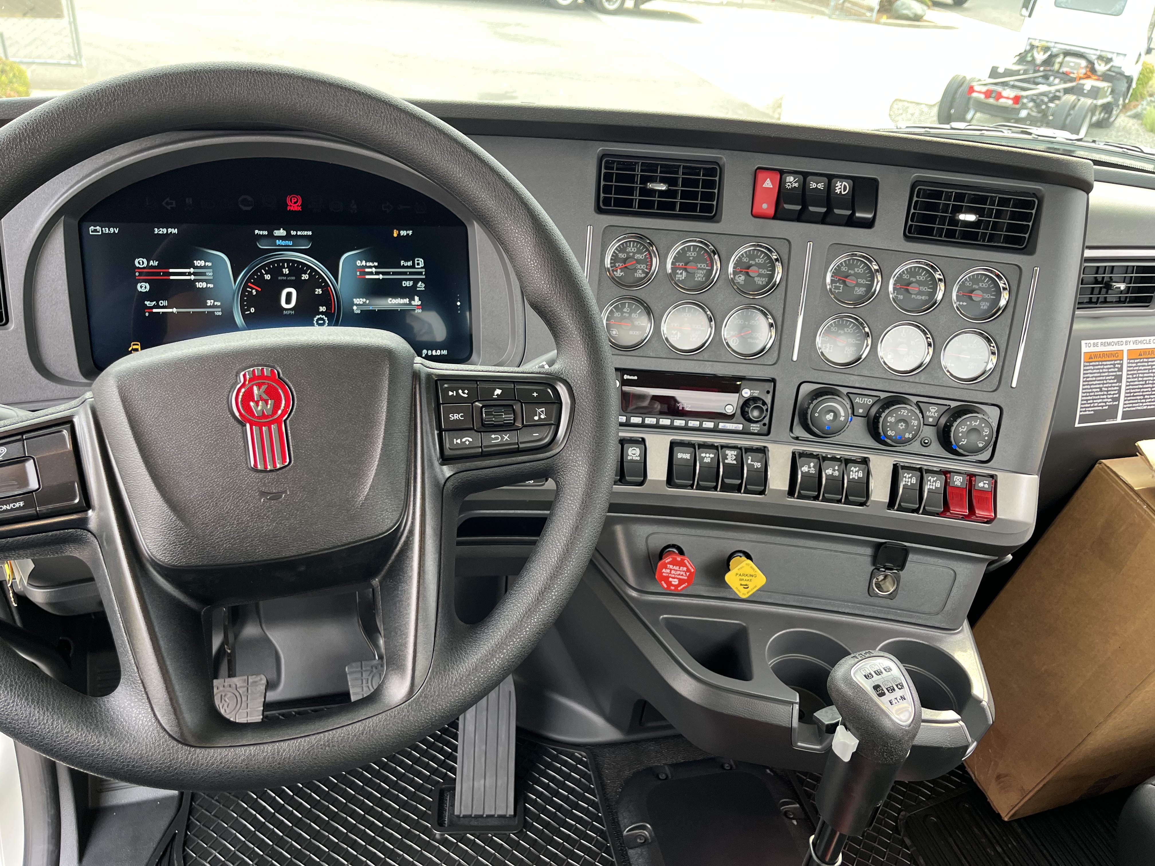 2026 Kenworth T880