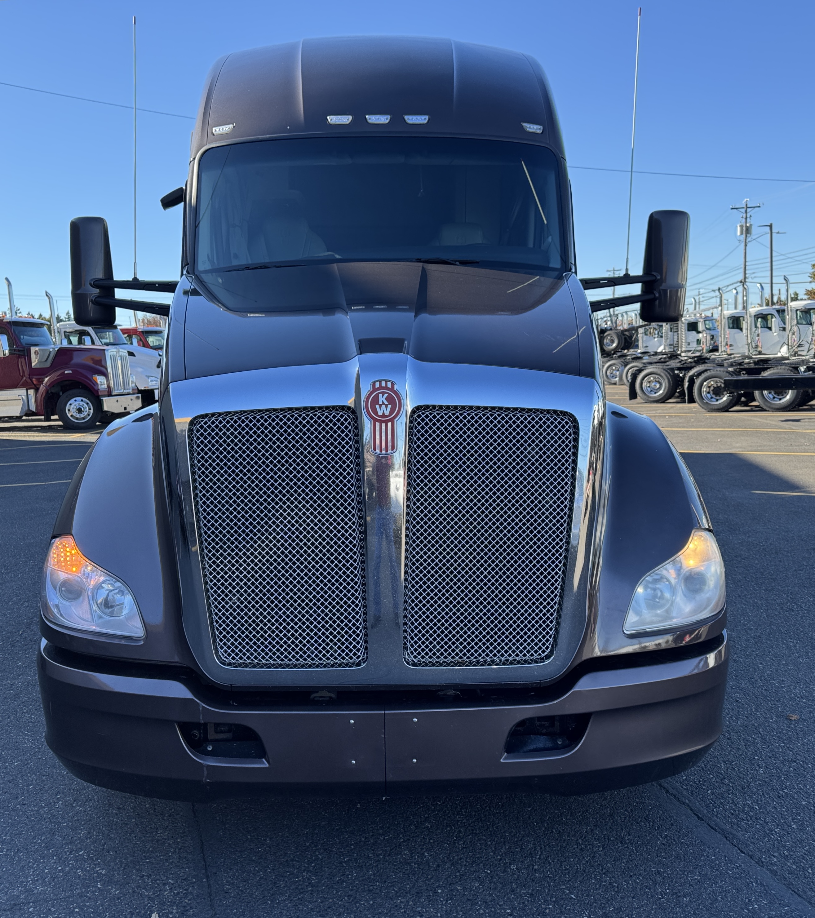 2022 Kenworth T680