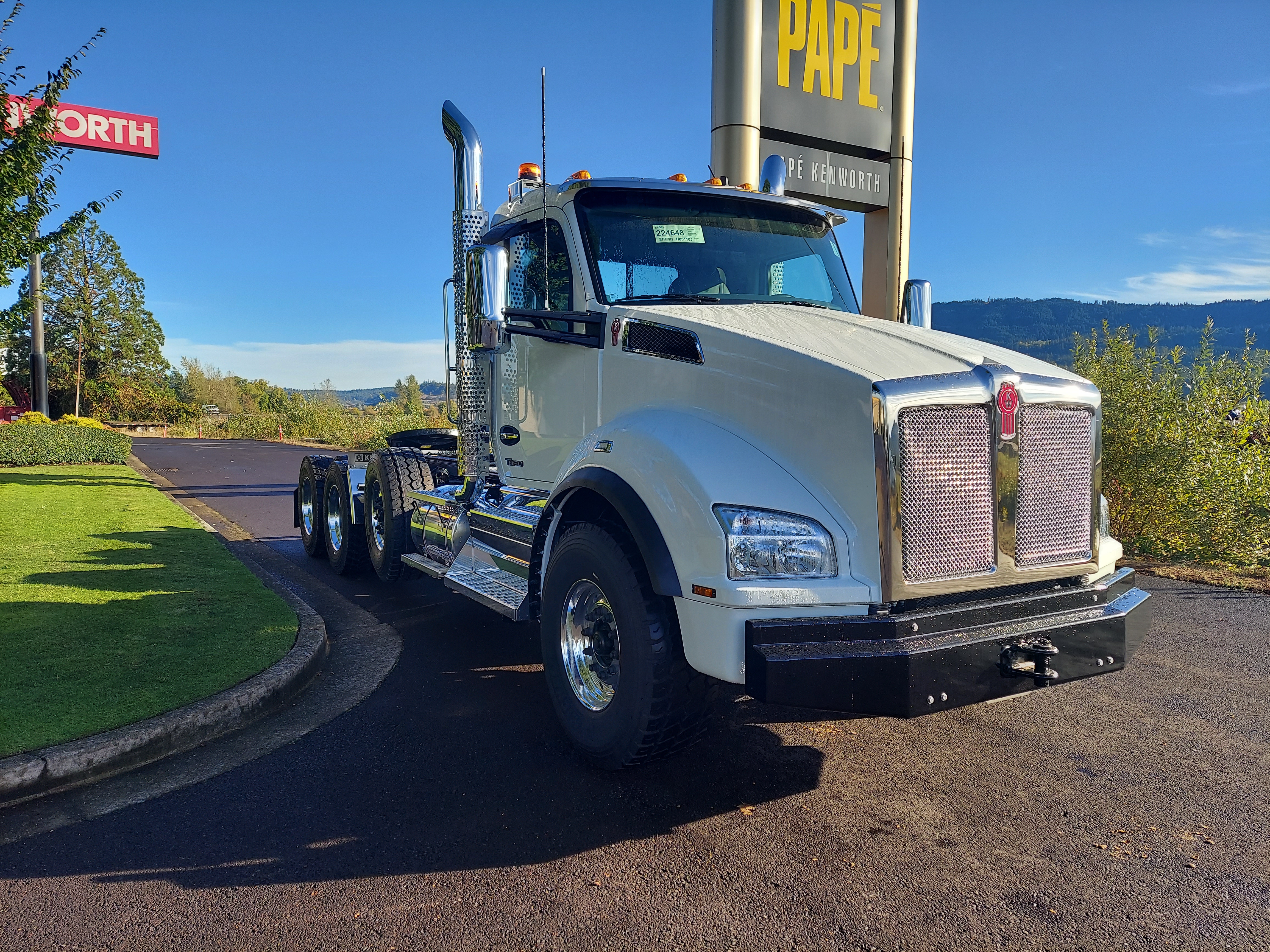 2026 Kenworth T880