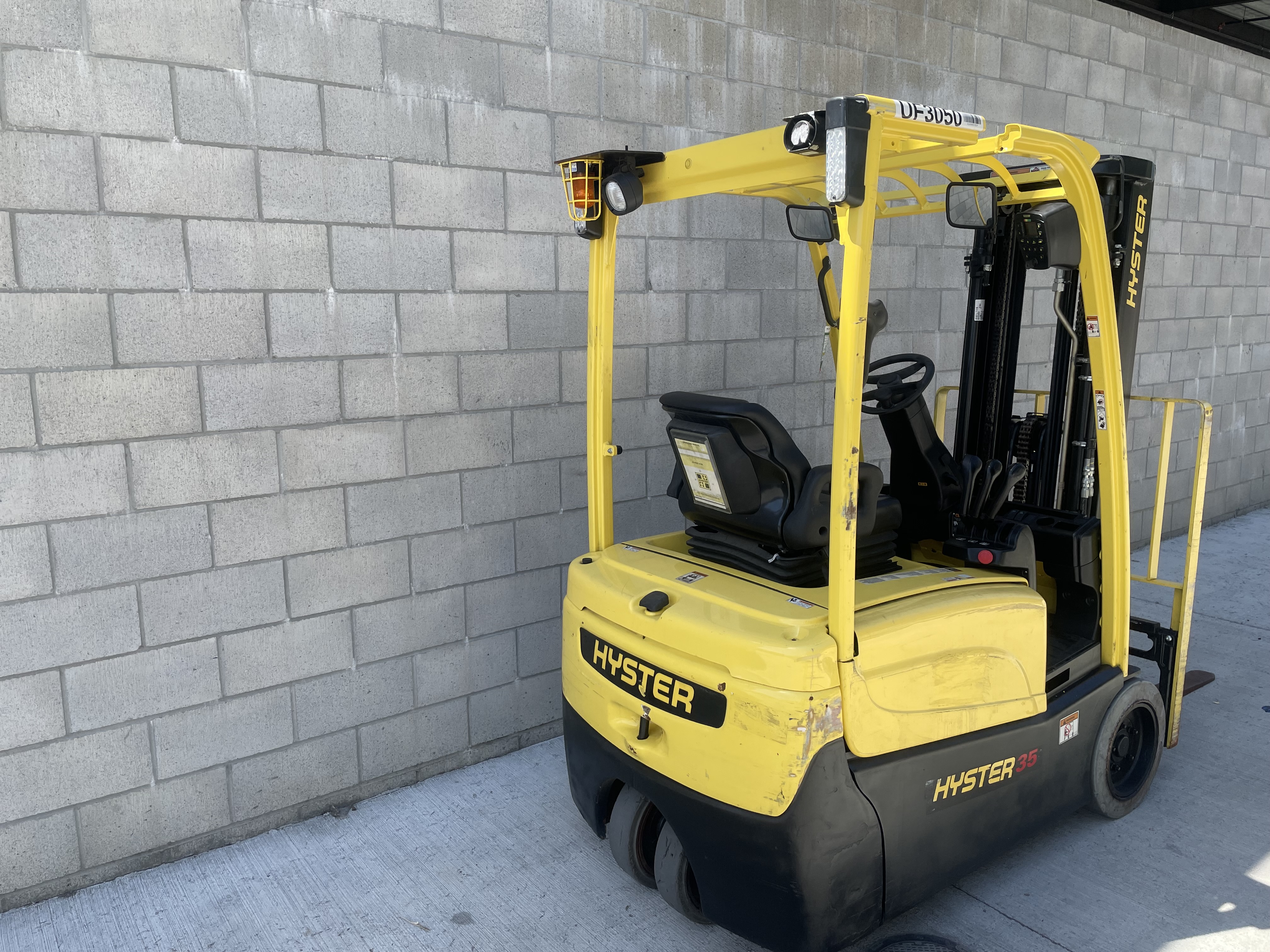 2016 Hyster J35XNT
