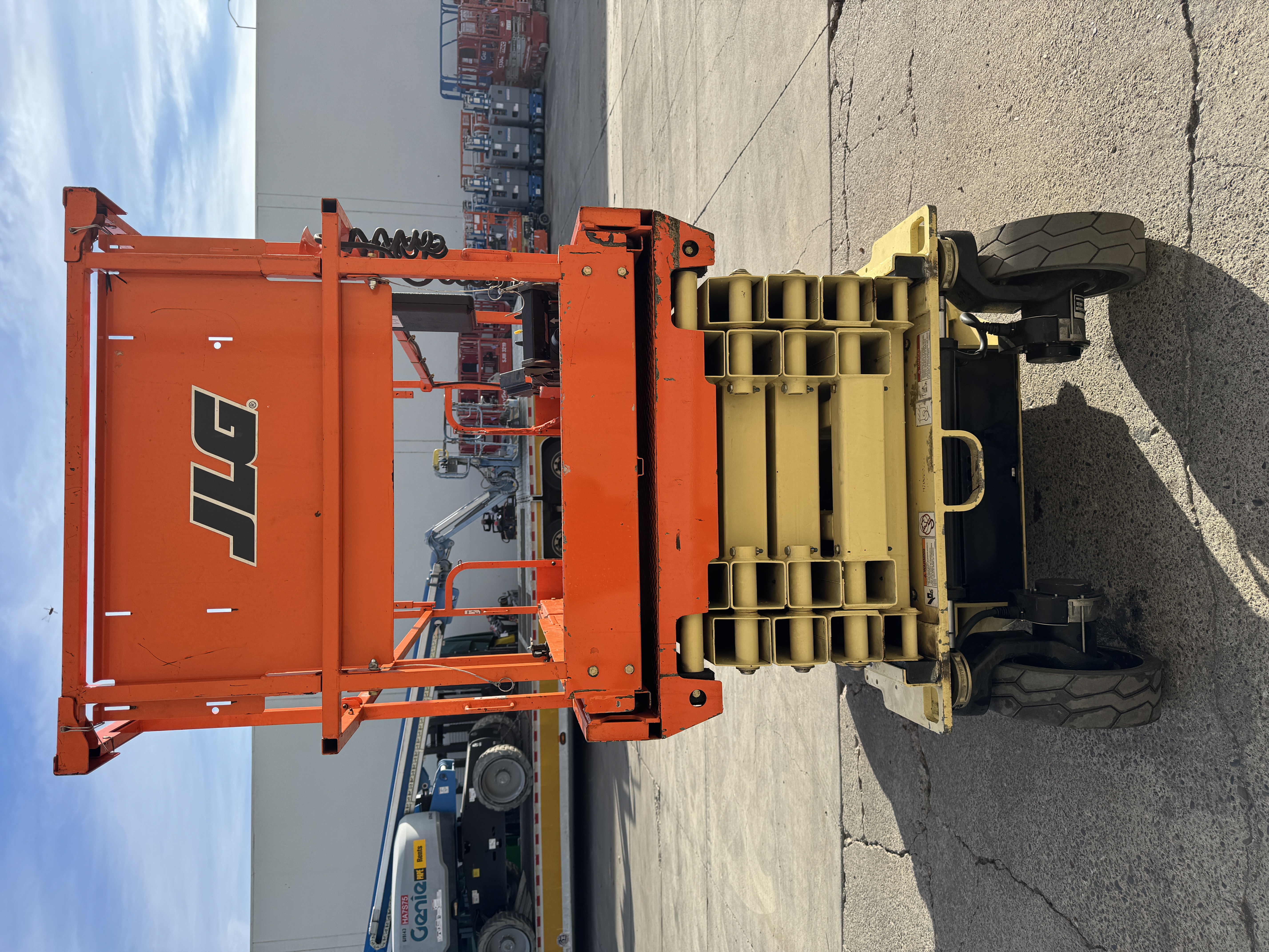 2016 Jlg 3246ES