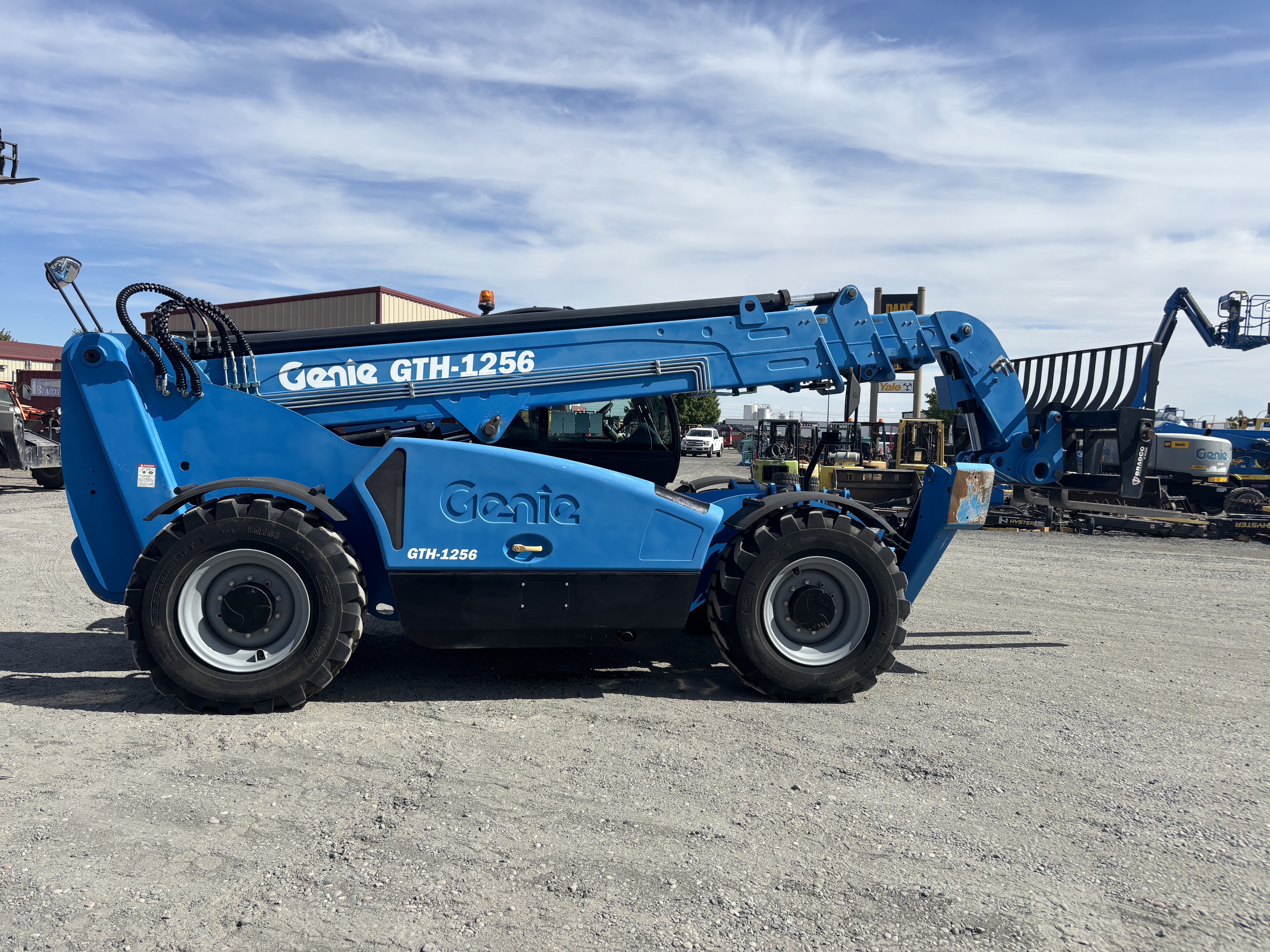 2016 Genie GTH-12